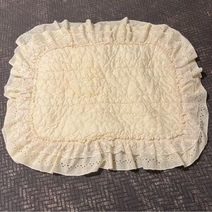 2 Vintage Ivory Eyelet Lace Ruffled Standard Pillow Shams Pillow Case